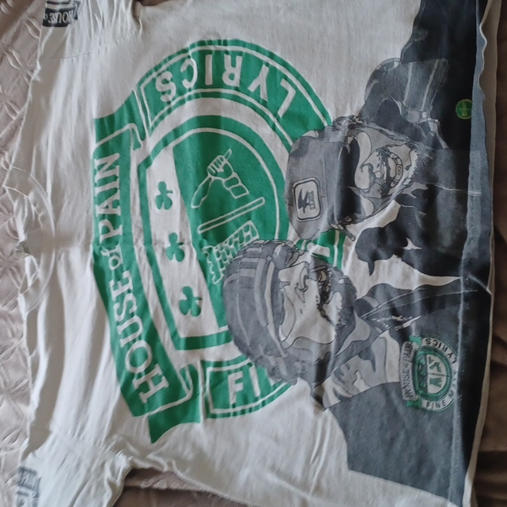 Vintage House of Pain shirt medium RARE